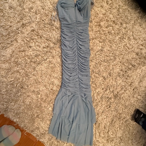 Selfie Leslie Blue Bodycon Midi Dress Sweetheart Neckline - Picture 7 of 7